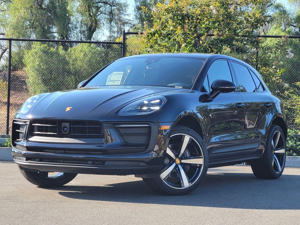 New 2026 Porsche Macan Macan
