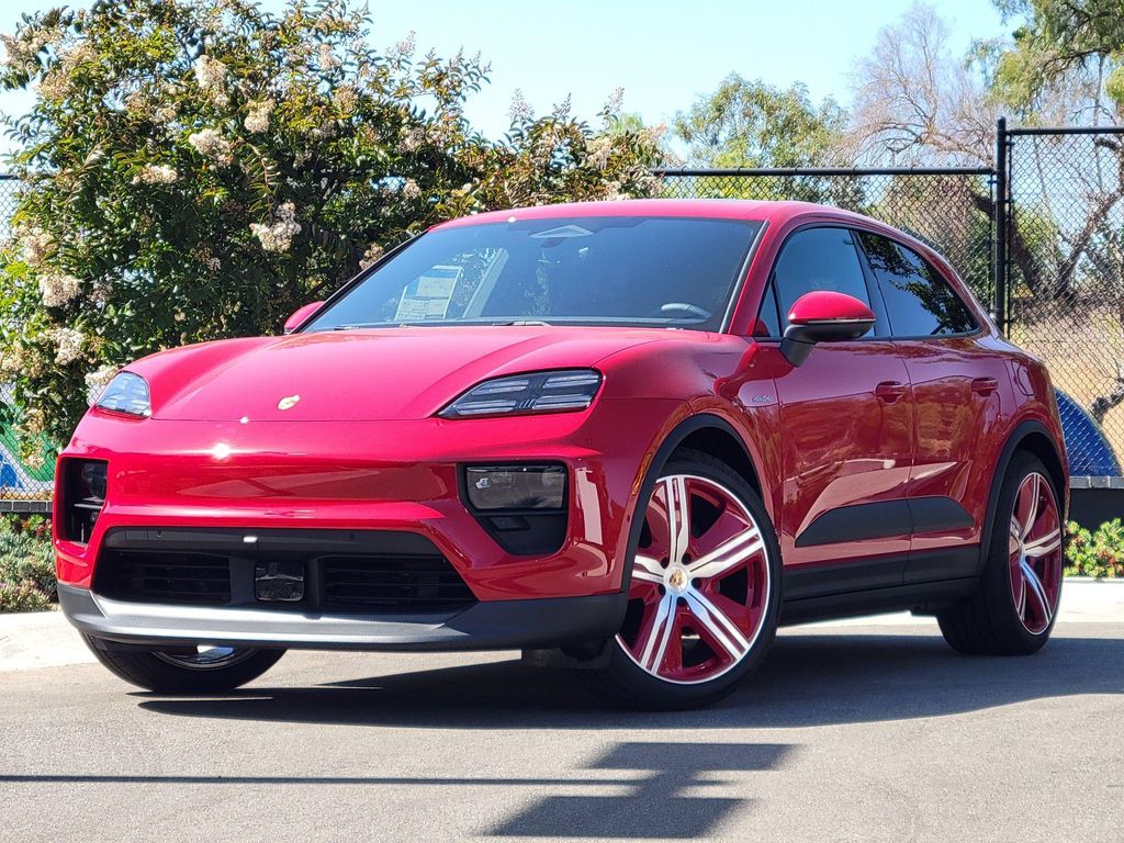 New 2026 Porsche Macan Macan Electric