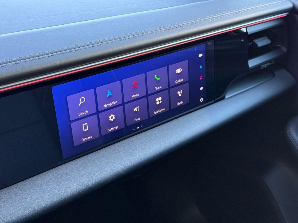 صورة مصغرة 25 لـ 2025 Porsche MACAN MACAN ELECTRIC 4
