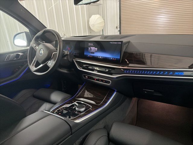 صورة مصغرة 21 لـ 2026 BMW X5 SDRIVE40I