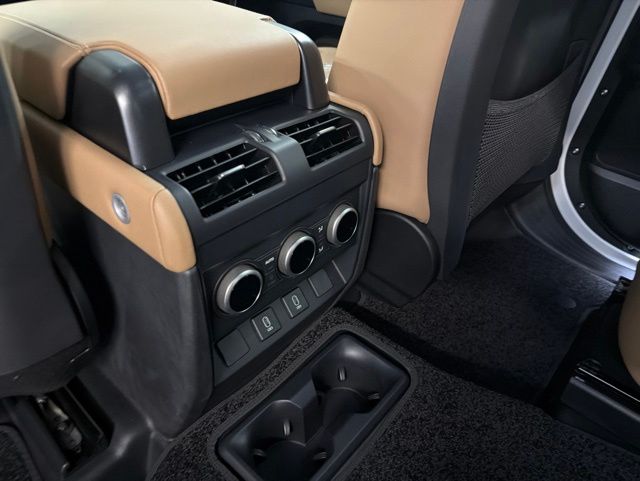 2026 LAND Rover DEFENDER S 缩略图 15