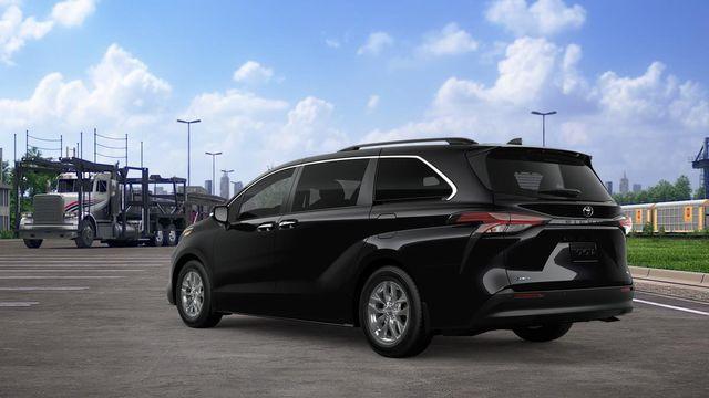 2026 TOYOTA SIENNA XLE photo 7