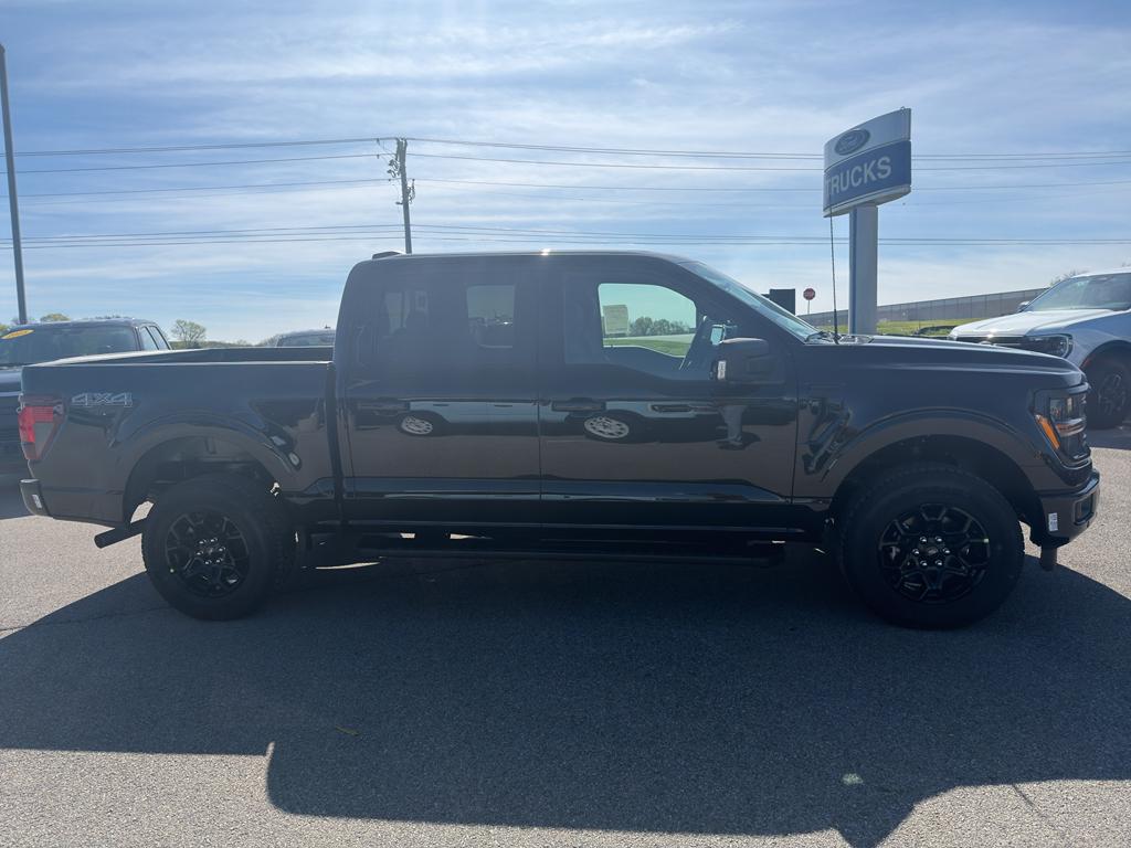 FORD F-150 XLT - 4