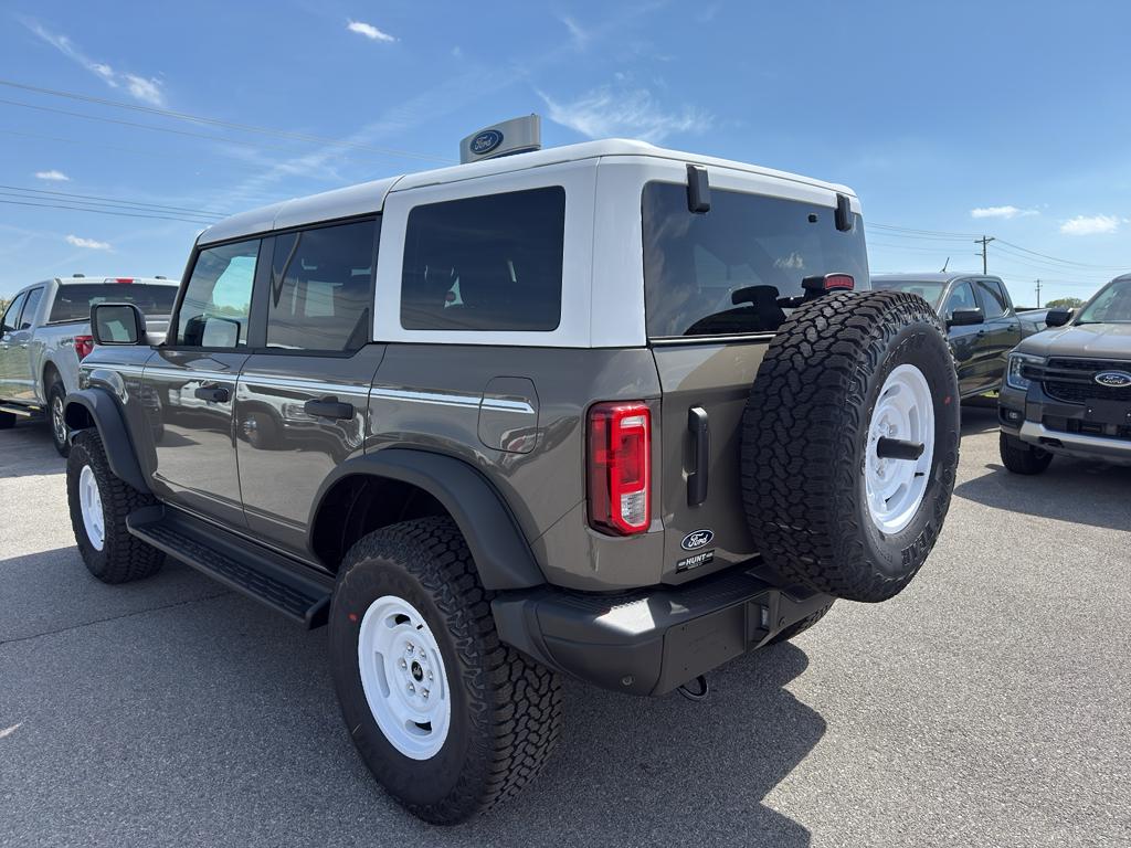 FORD BRONCO - 7