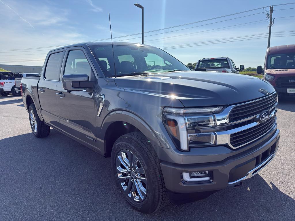 FORD F-150 KING RANCH - 3