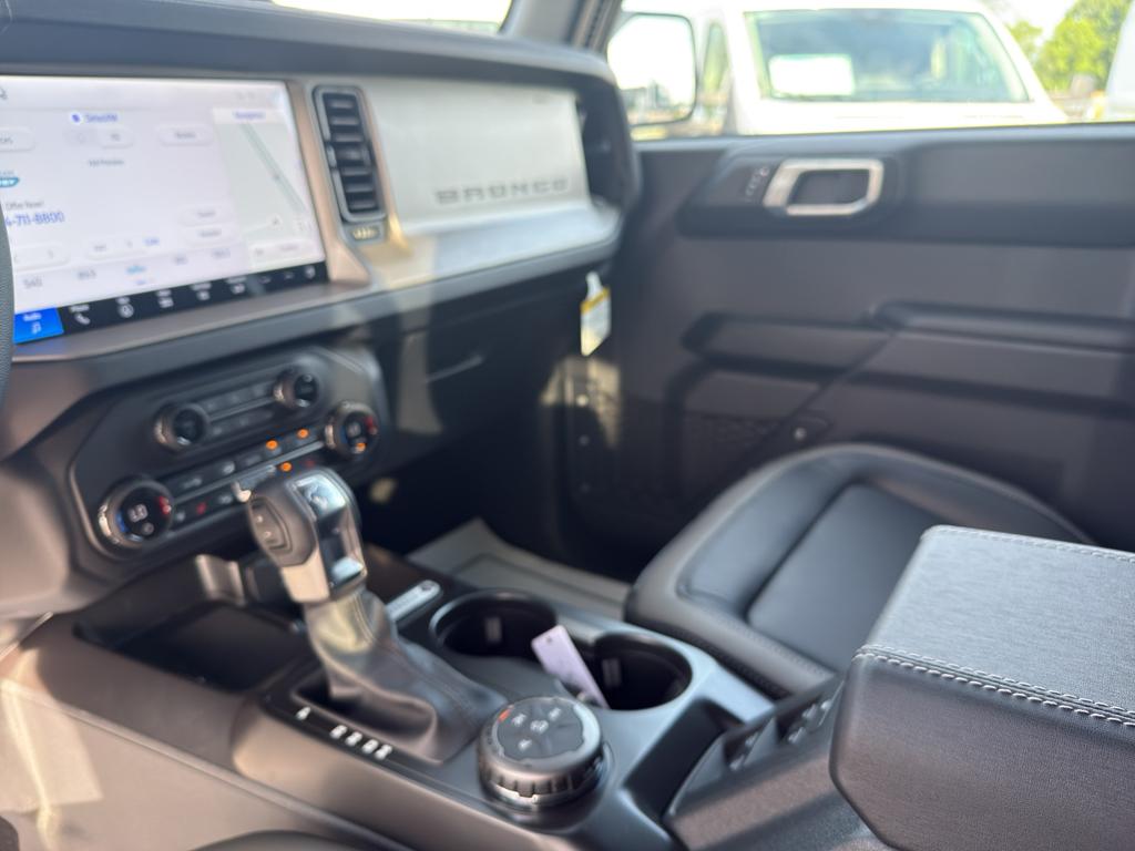 2026 FORD BRONCO OUTER BANKS — миниатюра 11
