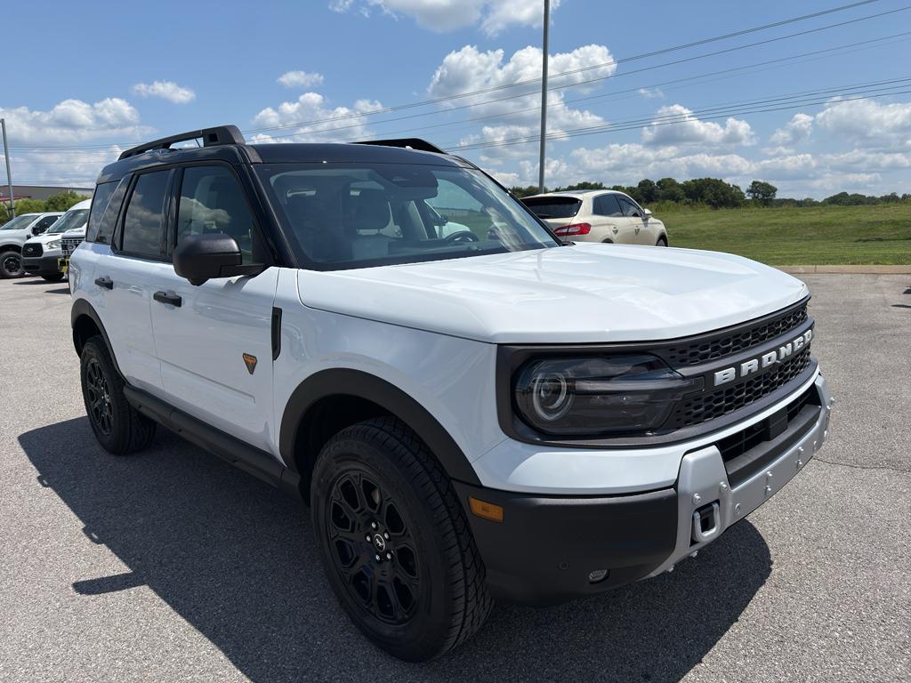 2026 FORD BRONCO SPORT BADLANDS photo 3