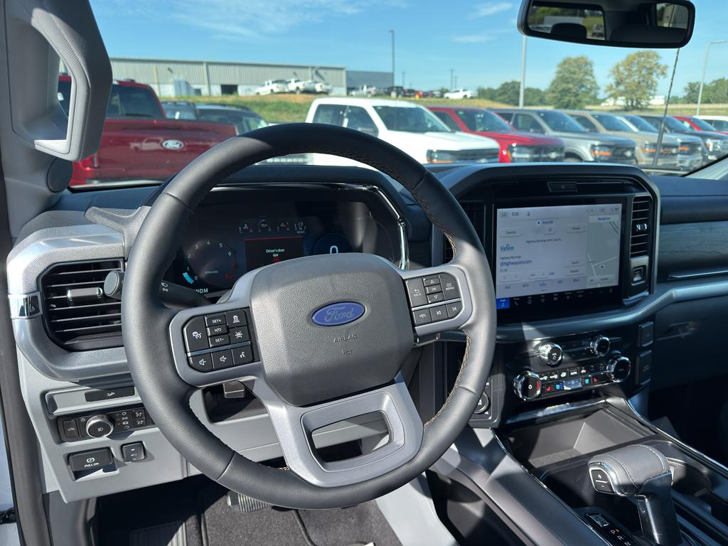 2026 FORD F-150 LARIAT 照片 9