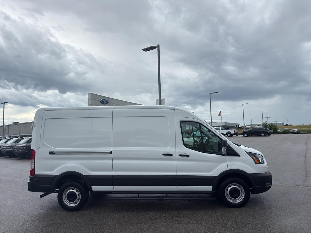 صورة 4 لـ 2025 FORD TRANSIT-250 BASE