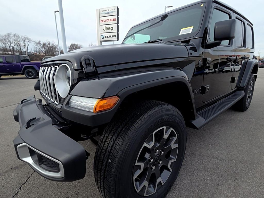 New 2026 Jeep Wrangler 4-Door Sahara 4x4