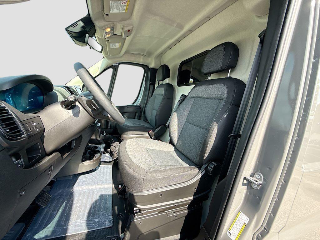 صورة مصغرة 22 لـ 2026 RAM PROMASTER 2500 TRADESMAN