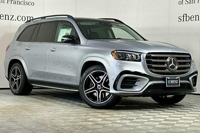 2026 Mercedes-BENZ GLS — фото 1