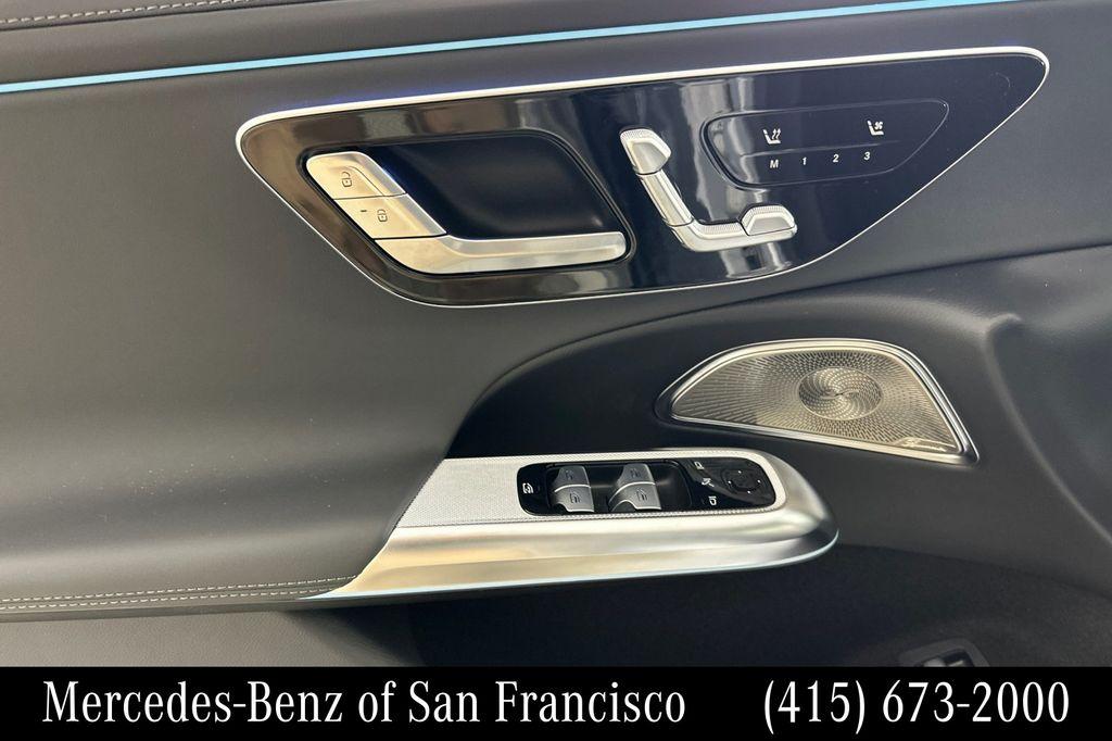 2026 Mercedes-BENZ AMG E 53 BASE — фото 10
