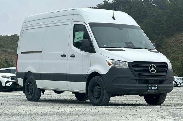 New 2025 Mercedes-Benz Sprinter 2500 Standard Roof