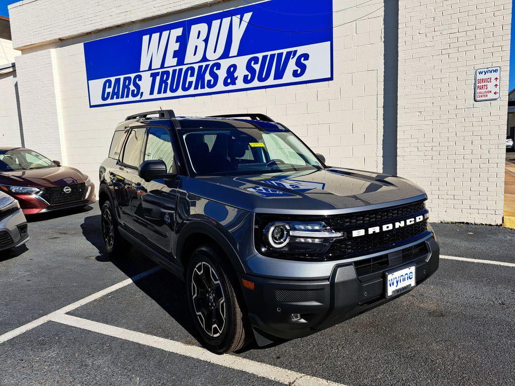 New 2025 Ford Bronco Sport Outer Banks