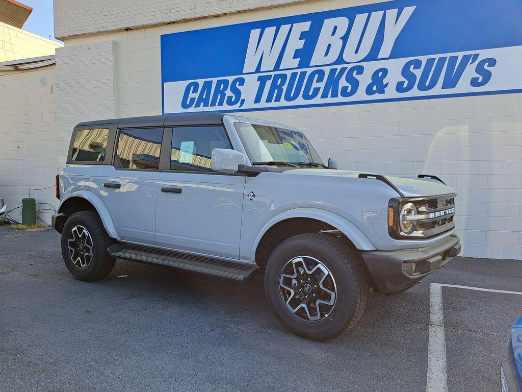 New 2026 Ford Bronco Outer Banks