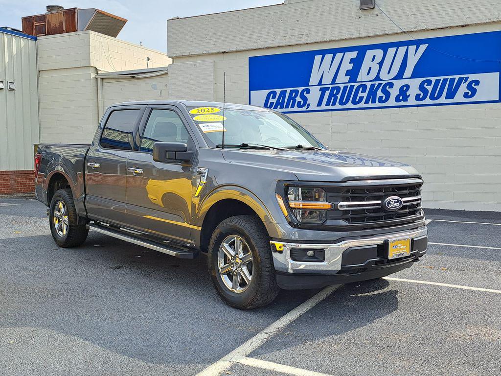 صورة 1 لـ 2025 FORD F-150 XLT