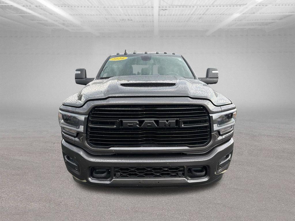 صورة 2 لـ 2024 RAM 3500 LARAMIE CREW CAB 4X4 6'4' BOX