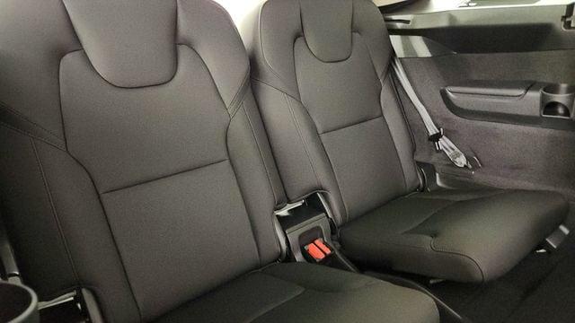 2026 Volvo XC90 PLUG-IN HYBRID T8 CORE 照片 32