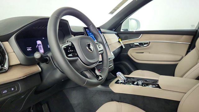 2026 Volvo XC90 PLUG-IN HYBRID T8 PLUS 7-SEATER — фото 12