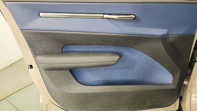 2026 Volvo EX30 TWIN MOTOR PLUS — фото 9