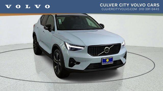 New 2026 Volvo XC40 B5 Plus