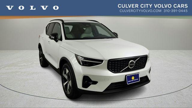 New 2026 Volvo XC40 B5 Plus