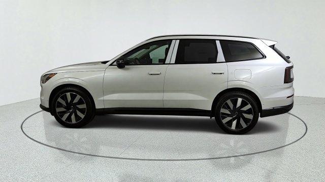 صورة 4 لـ 2026 Volvo EX90 TWIN MOTOR PERFORMANCE ULTRA