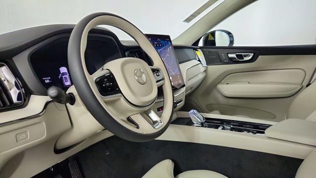 صورة 12 لـ 2026 Volvo XC60 B5 ULTRA