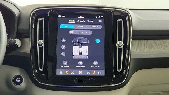 صورة مصغرة 21 لـ 2026 Volvo XC40 B5 PLUS