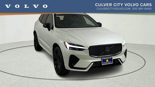New 2026 Volvo XC60 Plug-In Hybrid T8 Ultra Black Edition
