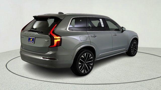 2026 Volvo XC90 B5 PLUS 7-SEATER — фото 7