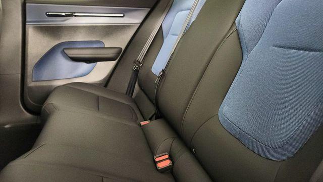 صورة مصغرة 28 لـ 2026 Volvo EX30 TWIN MOTOR PLUS