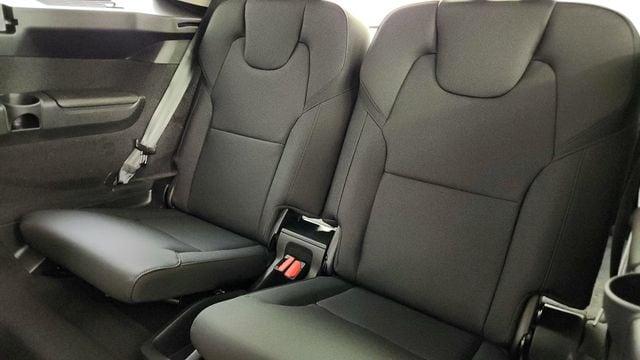 صورة مصغرة 32 لـ 2026 Volvo XC90 B6 PLUS 7-SEATER