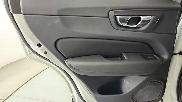 صورة مصغرة 27 لـ 2026 Volvo XC60 PLUG-IN HYBRID T8 PLUS