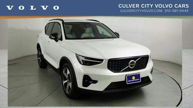 New 2026 Volvo XC40 B5 Plus