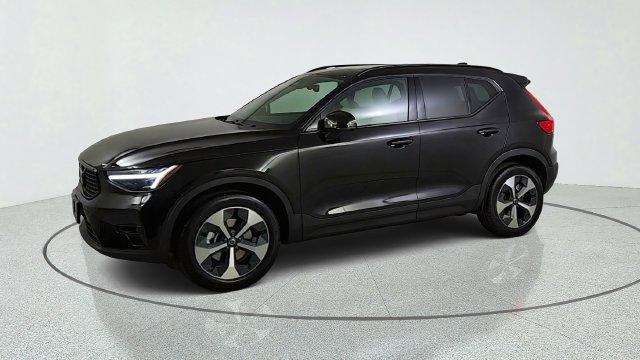 2026 Volvo XC40 B5 PLUS 照片 3