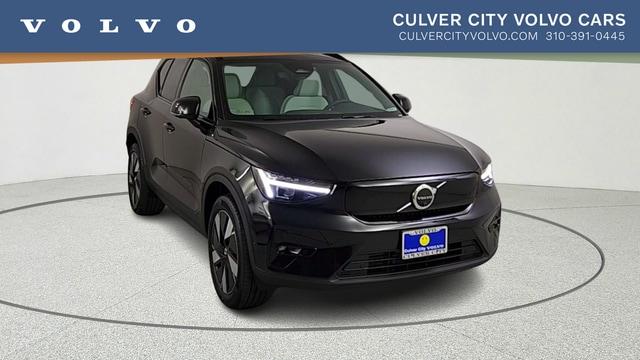 New 2026 Volvo EX40 Twin Motor Plus