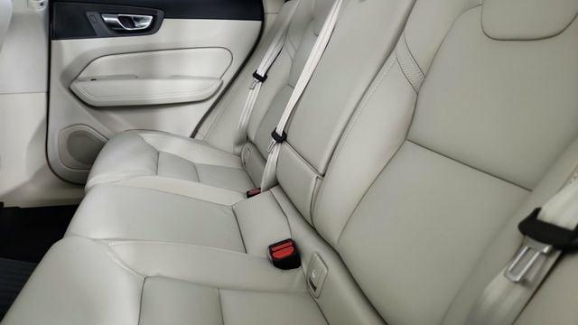 2026 Volvo XC60 PLUG-IN HYBRID T8 ULTRA 缩略图 29