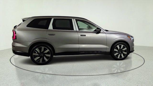 صورة 8 لـ 2026 Volvo EX90 TWIN MOTOR ULTRA