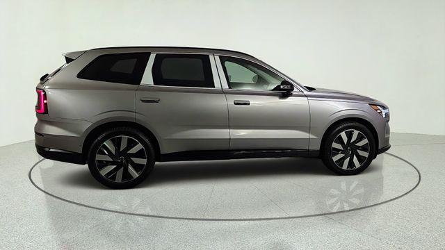 2026 Volvo EX90 TWIN MOTOR ULTRA — миниатюра 8