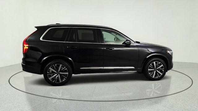 2026 Volvo XC90 B6 CORE — фото 8