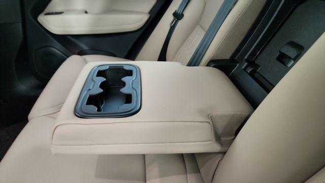 2026 Volvo XC60 B5 PLUS — миниатюра 30