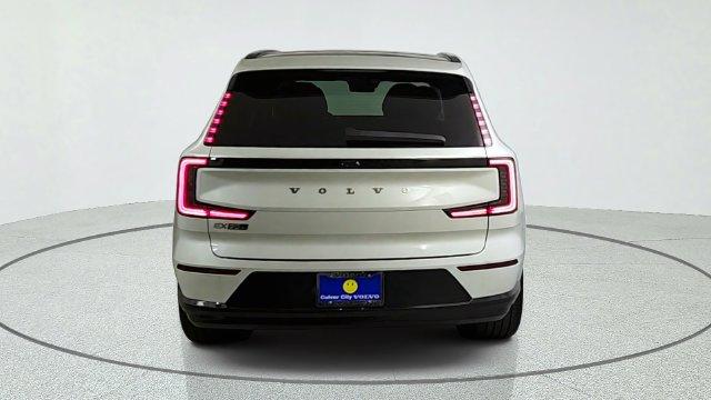 صورة 6 لـ 2026 Volvo EX90 TWIN MOTOR ULTRA