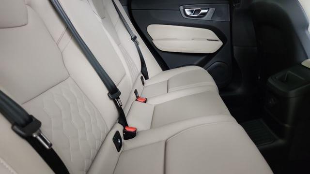 2026 Volvo XC60 PLUG-IN HYBRID T8 PLUS 缩略图 31