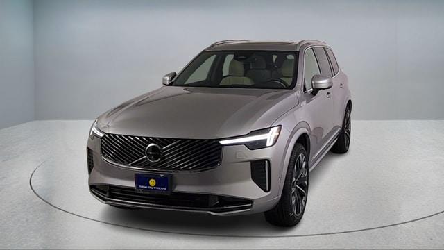2026 Volvo XC90 B6 PLUS 7-SEATER — фото 2