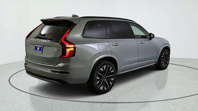 صورة 6 لـ 2026 Volvo XC90 B6 ULTRA DARK THEME 7-SEATER