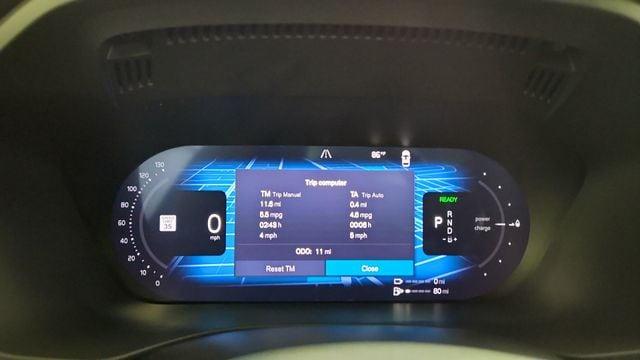 صورة 16 لـ 2026 Volvo XC60 PLUG-IN HYBRID T8 POLESTAR ENGINEERED