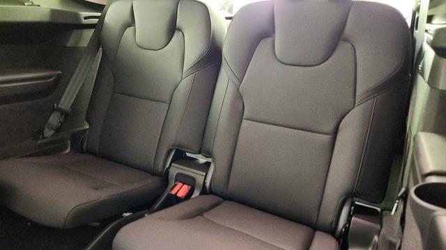 صورة مصغرة 31 لـ 2026 Volvo XC90 B6 PLUS 7-SEATER