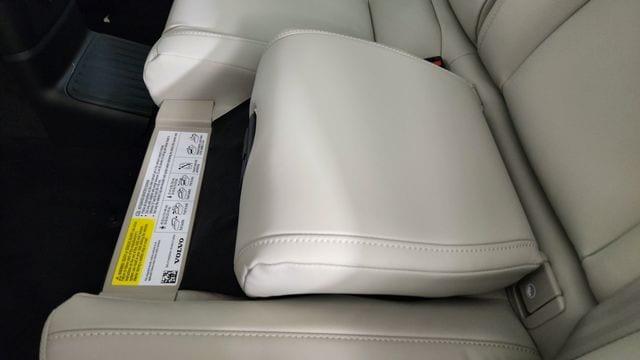 2026 Volvo XC60 PLUG-IN HYBRID T8 ULTRA 缩略图 31